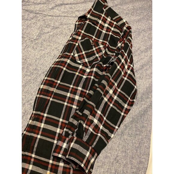 WRANGLER PREMIUM QUALITY MENS BUTTON DOWN PLAID SHIRT - SIZE MEDIUM - RED BLACK - Picture 6 of 7